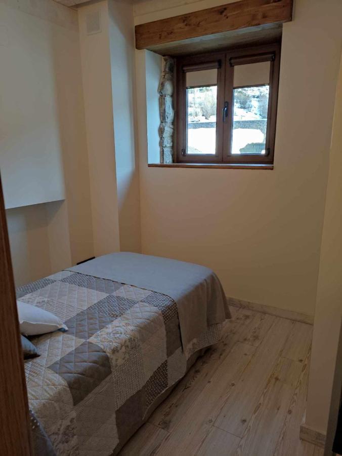 Casitas En Sallent En El Centro Villa Sallent de Gállego Kültér fotó