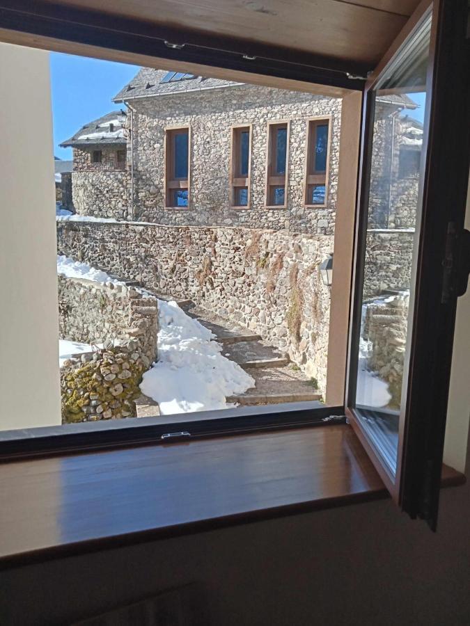 Casitas En Sallent En El Centro Villa Sallent de Gállego Kültér fotó