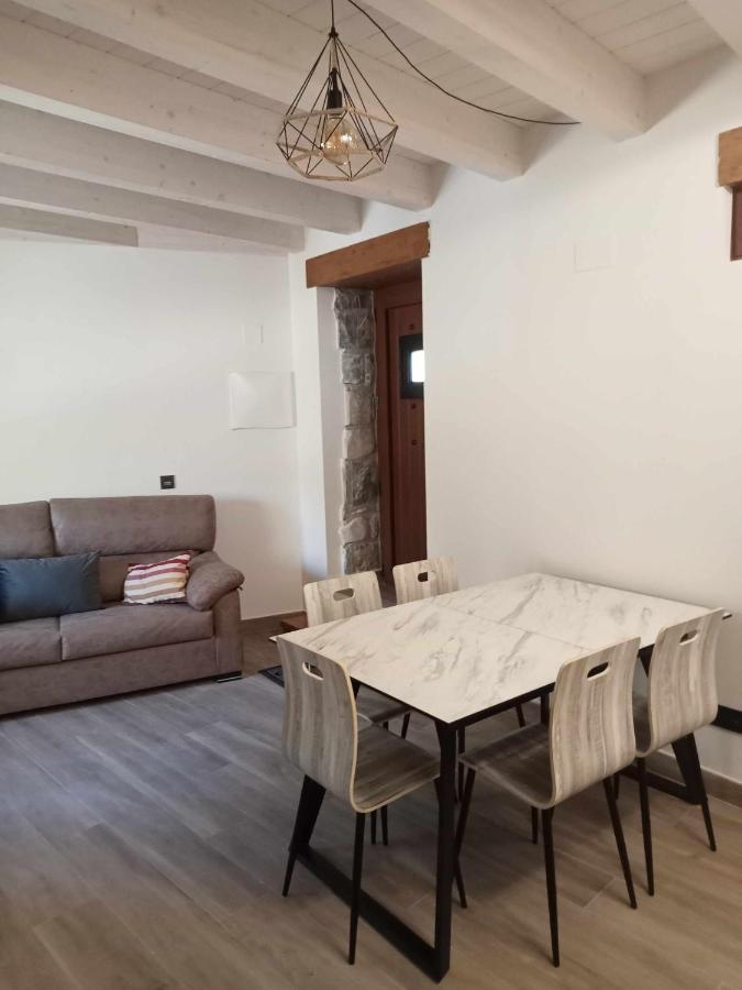 Casitas En Sallent En El Centro Villa Sallent de Gállego Kültér fotó